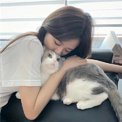 持摄像机的人